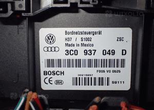 Skrzynka bezpieczników vw 3C0937049D