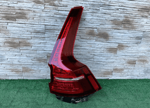 Lampa tylna tył volvo V60 32291359 1