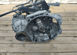 Skrzynia biegów vw passat B7 seat skoda audi 1.6 tdi myp 6 biegów 5