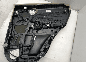 boczek drzwi range rover sport lift lewy tyl 494 5