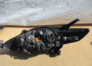 Lampa lewa prawa przednia mazda 5 4
