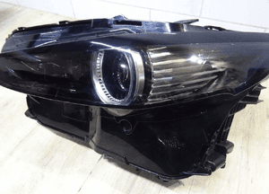 MAZDA CX30 CX-10 LEWA LAMPA FULL LED DGJ1-51040 3