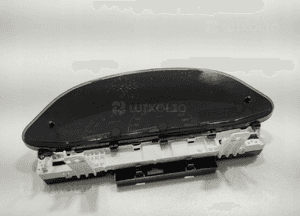 Licznik toyota yaris ii 1.4 D4D 83800-0DG40 europa 2009-2012 lift 5