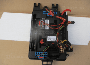 SKRZYNKA BEZPIECZNIKÓW MODUŁ BMW F20 F30 9389070 4