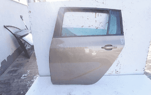 Drzwi lewy tył opel zafira 3 c Z41E 1