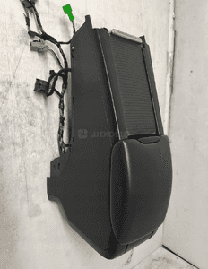 Volvo V60 i / S60 ii / XC60 i - tunel podłokietnik cupholder - 30755596 1