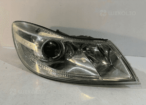 Skoda Octavia 2 FL Lampa przednia R- 13846 1