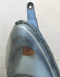 Toyota Yaris Verso lampa przód przednia  lewa 6