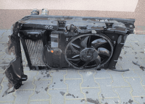 Pas przedni chłodnice citroen DS4 1.6 ehdi 4
