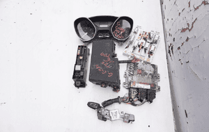 KOMPUTER STEROWNIK SILNIKA AV61-12A650-GJ FORD GRAND C-MAX MK2 1