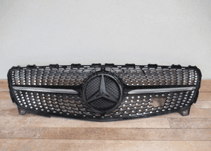 Grill gril atrapa mercedes a-klasa W176 amg lift 2015- 3