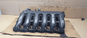 Kolektor ssący BMW 3 E91 3.0D 7799625 2