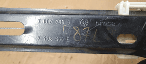 Mechanizm podnośnik szyby lewy przód BMW 1 E87 7067795S 7138465E 6927027 7