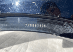 Vw touareg 7P błotnik prawy i lewy 10- 3
