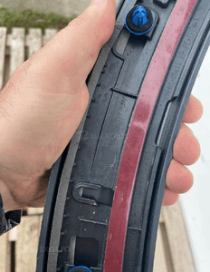Listwa błotnika prawy tył audi Q2 81A 81A853818A 4