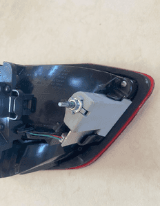 Lampa tył tylna lewa w klapę bmw 2 F45 7311041-10 2014- 12