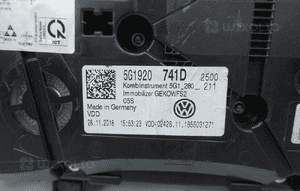 Licznik zegary vw golf vii 7 76610KM 5G1920741D 5