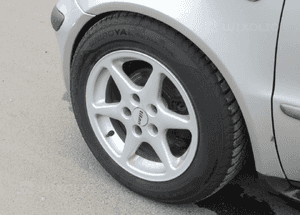 PÓŁOŚ LEWA PRZEDNIA PRZÓD MERCEDES A-KLASA W168 1.6 BENZYNA AUTOMAT 1