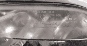 Lampa przednia przód prawa audi A4 B7 uk 8E0941004AK 3