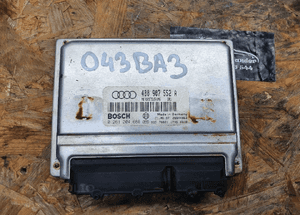 Sterownik 4B0907552A Komputer Modul Silnika 2.4 Benzyna V6 Audi A5 C5 Manual 4B0907552A 0261204688 1