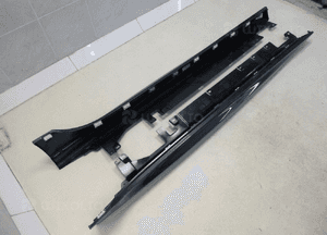 Bmw seria 2 F44 m pakiet listwa progowa próg 2