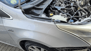 Toyota Avensis T27 błotnik przód przedni prawy lewy  1F7 3