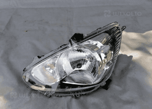 Lampa lewa lewy przód Mitsubishi Space Star 2 II 8301C193 1