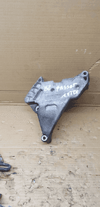 Łapa mocowanie silnika VW Passat B6 1.9 TDI 03G199207F 1