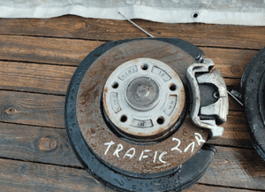 ZWROTNICA PRAWA LEWA TYŁ TYLNA RENAULT TRAFIC III OPEL VIVARO B 3