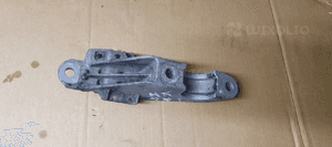 Mocowanie drążka stabilizatora prawy przód BMW M5 G30 F90 6884012 1