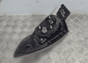 Lampa lewy tył tylna w błotnik mazda 3 ii bl hb 3