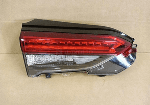 Lampa lewa tylna lewy tył toyota RAV4 RAV-4 v led 19- 1