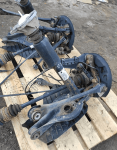 BMW F20 ZWROTNICA AMORTYZATOR PIASTA TARCZE ZACISK PRAWY LEWY TYŁ BDB STAN 4