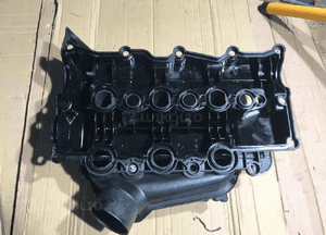 Pokrywa zaworów lewa 4S7Q-9424 Land Rover Discovery 3 III / Range Rover Sport 2.7 TDV6 3