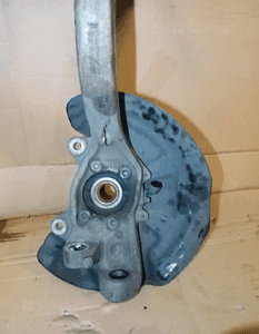 Zwrotnica piasta lewy przód przednia lewa Audi A6 C6 3.2 FSI 4F0407241C 8