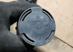Pompka wykrywania nieszczelności paliwa filtra węglowego VW New Beetle 2.0 USA 1C0906271 7