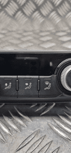 Audi A3 8V panel klimatyzacji 8V0820043AL 4