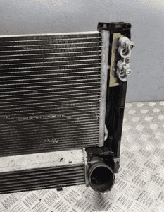 Bmw E87 E84 E81 N47 komplet chłodnic 9206296, 7524916 10