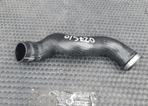 Przewod 8D0145828L Turbiny Intercooler Rura Krociec Waz 1.9 TDI AVB 101KM Audi A4 B6 B5 VW Passat B5 6