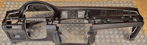 Bmw F07 kokpit deska head up 1