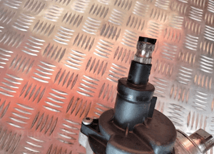 BMW IX I20 MAGLOWNICA PRZEKŁADNIA KIEROWNICZA 5A685E5 TB 10