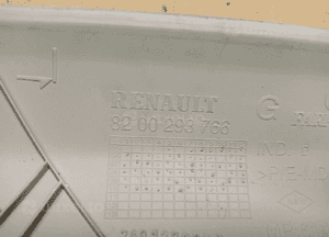 Osłona poszycie słupka lewy przód Renault Clio III 8200293766 5