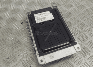 Audi A3 8P wzmacniacz bose 8P3035223A 3