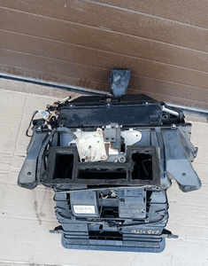 Nagrzewnica powietrza klimatyzacji Mercedes Vito 639 A6398302760KZ 1