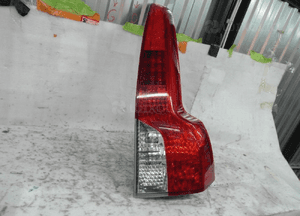 Volvo V50 lift led cała lampa przednia prawa 1