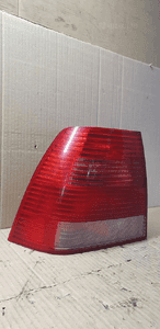 Lampa lewy tył tylna lewa VW Bora 1J5945095AA 1J5945111AA 2