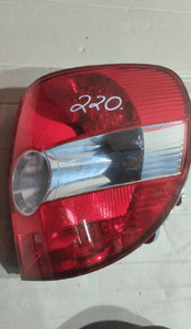 Lampa prawa tył tylna vw fox 5Z0945096 1