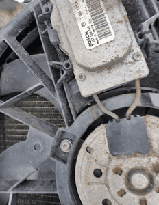 Bmw E81 E87 E90 E91 chłodnice komplet wentylator 7561711 7563259 10