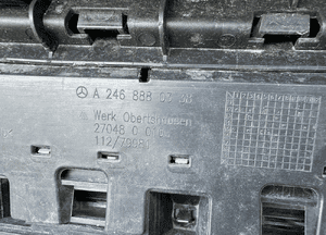 Zderzak przód mercedes b klasa W246 W242 electric drive B250E A2428850625 9