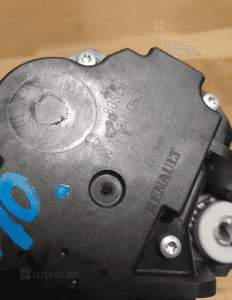 SILNICZEK TYLNEJ WYCIERACZKI MEGANE III 0390201847 5